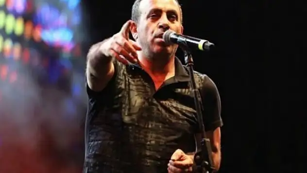 Haluk Levent ve futbolculardan büyük dayanışma