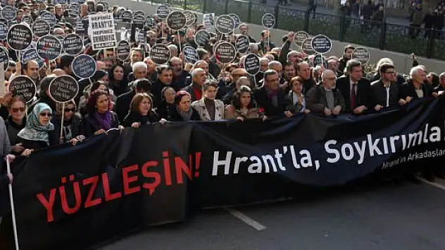 CHP'de 3 vekil için disiplin talebi