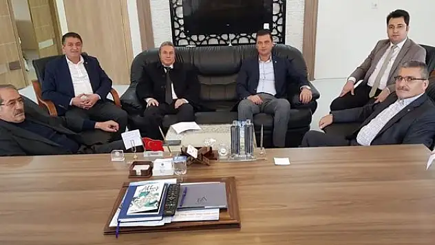 Ilgın'daki iş insanlarından 'Milli Dayanışma Kampanyası'na destek