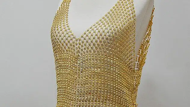Altın elbiseye talep arttı