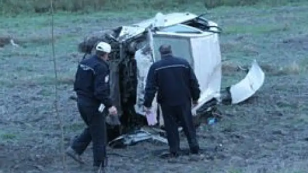 Feci kaza can aldı!