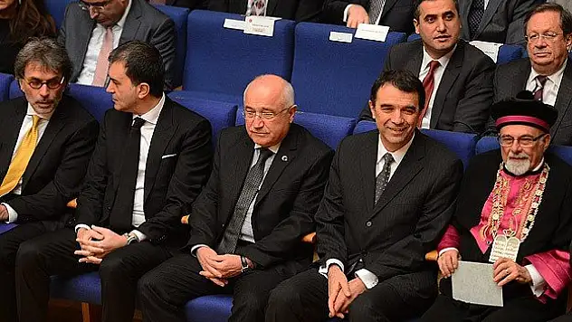 Çiçek Holokost kurbanlarını anma törenine katıldı