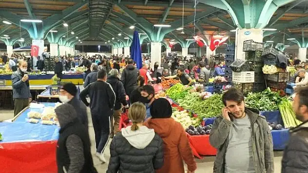 Konya Büyükşehirden pazarlarla ilgili çok önemli açıklama