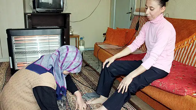 Yürüyeceği günün umuduyla yaşıyor