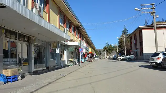 Hadim'de cadde ve sokaklarda sessizlik hakim