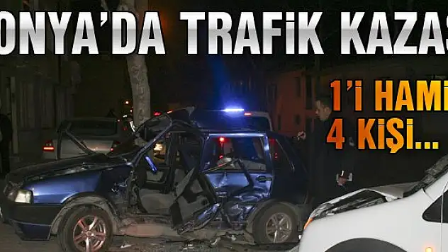 Konya'da kamyonetle otomobil çarpıştı: 4 kişi...