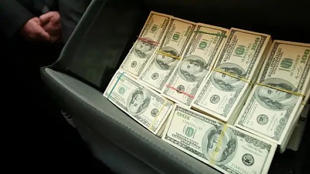 Bakanlığın adını kullanıp 80 milyon çarptılar