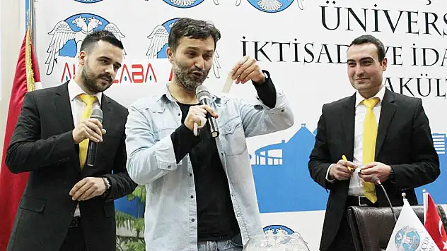 ''Hepimizin içinde biraz Ulvi var''