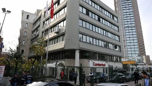 Cumhuriyet muhabiri ölü bulundu