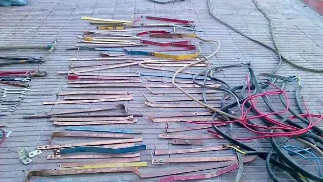 Bakır hırsızları tutuklandı