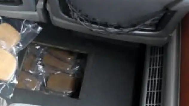 Yolcu otobüsünde 213 kiloluk eroin zulası