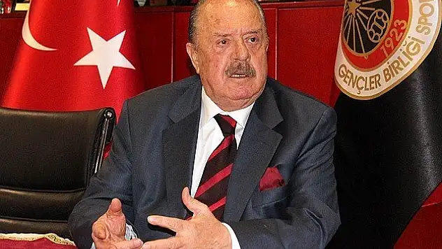 Cavcav'dan 'gazozuna kupa' eleştirisi