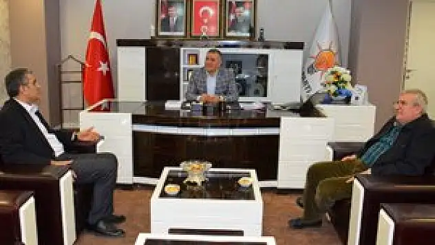 Recep Konuk'tan AK Parti'ye ziyaret