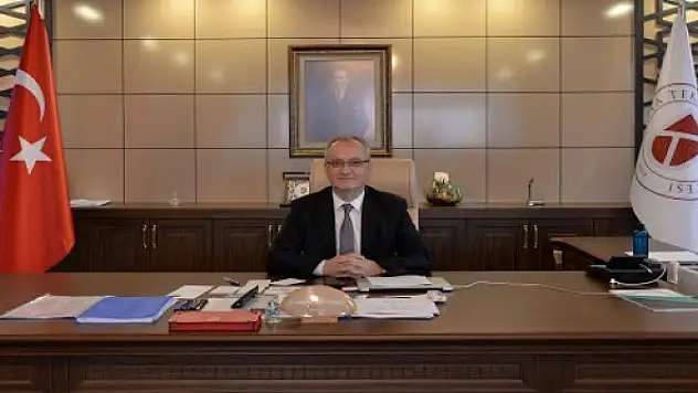 KTÜN Rektörü Özçelik'ten 15 Temmuz Demokrasi ve Milli Birlik Günü mesajı