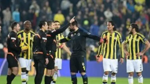 Maç sonrası kırmızı kart