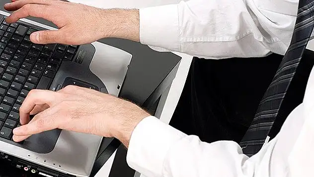 Tüketici internetten giyinmeyi sevdi