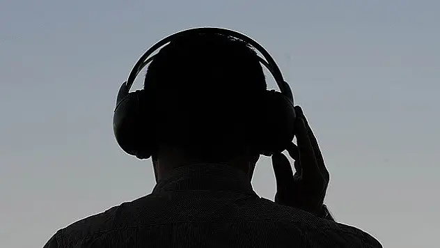 'Yasa dışı dinleme' iddianamesi kabul edildi