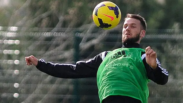 Beşiktaşlı Milosevic ameliyat edildi