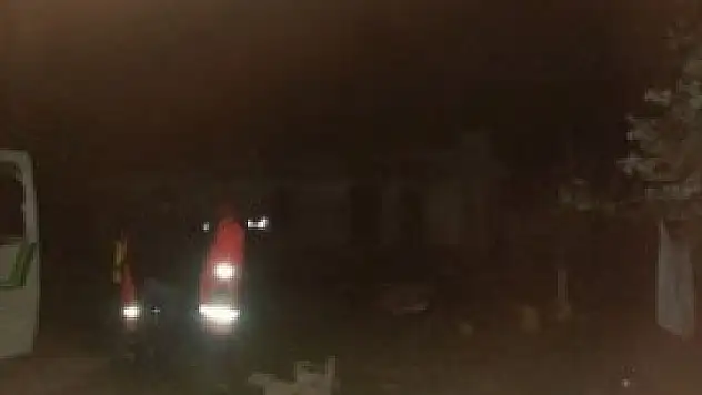 Kerpiç ev küle döndü! 3 ölü 2 yaralı