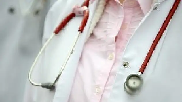 Az gelişmiş bölgelere sözleşmeli hekim formülü