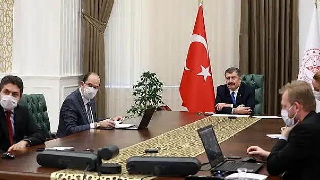 Koronavirüs Bilim Kurulu toplanıyor! Gözler Bakan Koca'nın açıklamasında