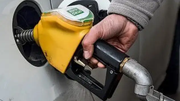 'Dizel' tercihi 'benzin'i geçti