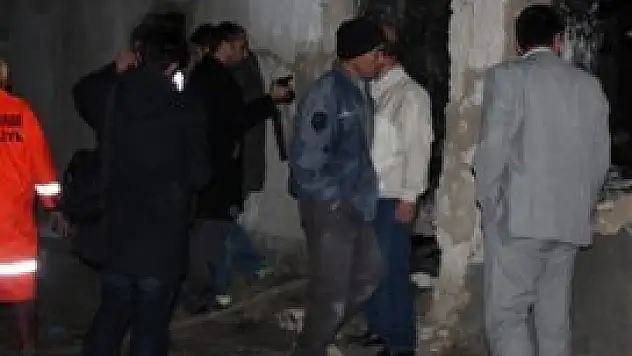 Evde bir kazı yapıldığı söyleniyor