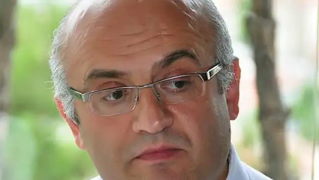 Hamdi Arbağ Kimdir?