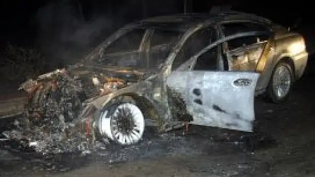 80 bin liralık araç küle döndü