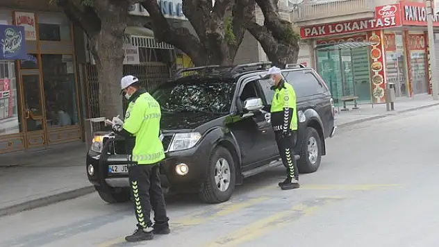 Karapınar'da sokağa çıkma kısıtlamasını ihlal edenlere para cezası