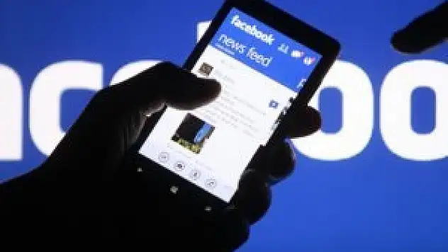Facebook'tan büyük açık!