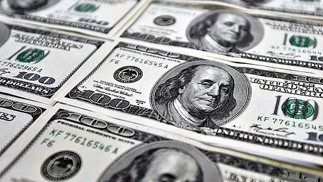 Dolar düşmeye devam ediyor