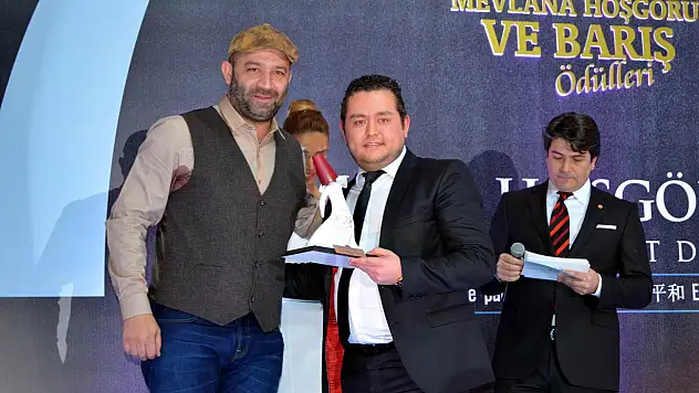 Yılın lezzet ödülü Cemo Restoran'a