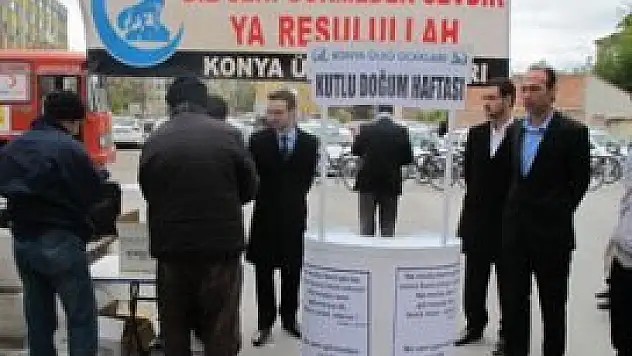 'Peygamberimiz manevi rehberdir'