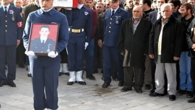 Konyalı şehit pilot son yolculuğuna uğurlandı