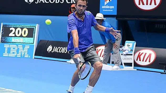 Marsel İlhan Djokovic'in rakibi oldu