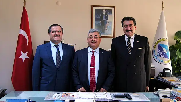 Başkan Kale'den Kulu Belediye Başkanı Yıldız'a ziyaret