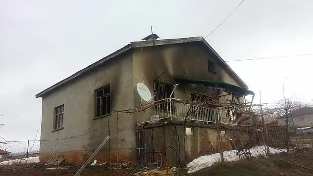 Konya'da ev yangını!