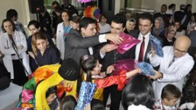 Akşehir Devlet Hastanesinden 23 Nisan kutlaması