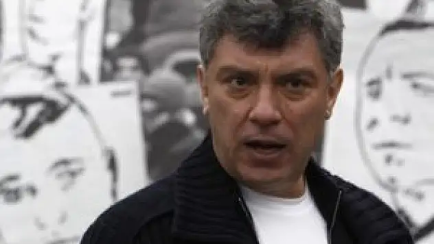 Rus muhalif Nemtsov öldürüldü