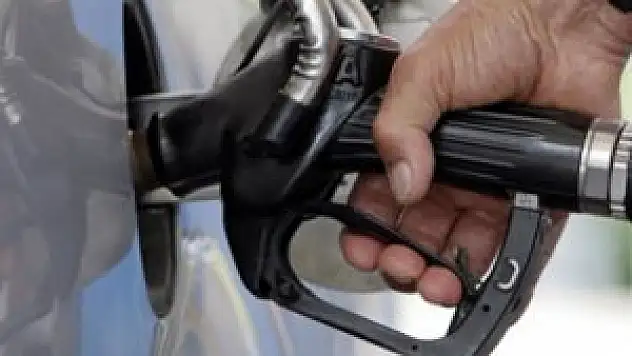 Benzinin tavan fiyatları