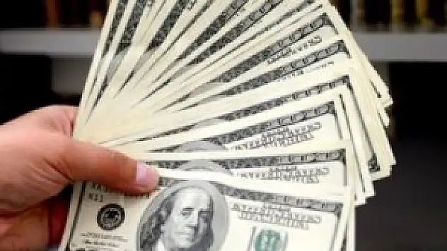 Dolar 11 yılın en yüksek seviyesinde