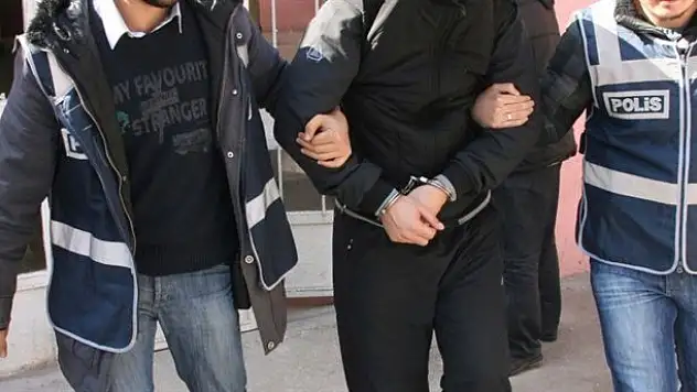 Paralel Yapı operasyonunda 18 polis tutuklandı