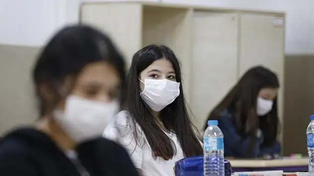 LGS kapsamındaki merkezi sınavda ikinci oturum başladı