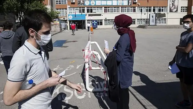 YKS'nin ilk oturumu TYT başladı