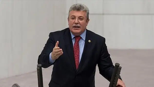 AK Partili Emin Akbaşoğlu'nun koronavirüs testi pozitif çıktı