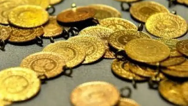 Altında dev çöküş, çeyrek saatler içinde eridi!