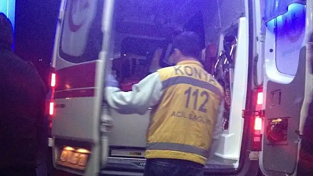 Saman balyalarını istiflerken düşen genç yaralandı