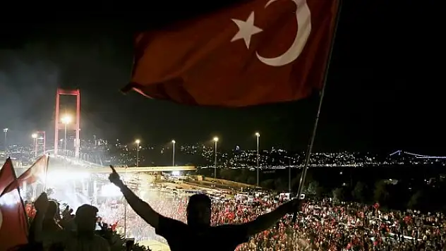 TRT'den 15 Temmuz'a özel yayınlar