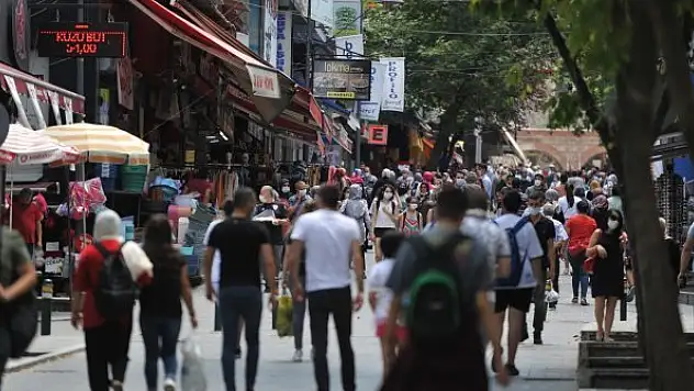 Koronavirüsün yaz ve kış belirtileri arasında fark yok